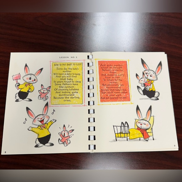 “How to Take Care of Baby” card booklet by Hallmark from 1950s - Picture 5 of 10